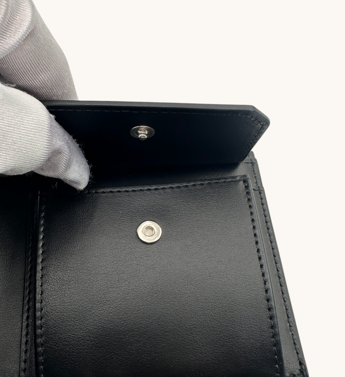 Intrecciato Bi-Fold Wallet