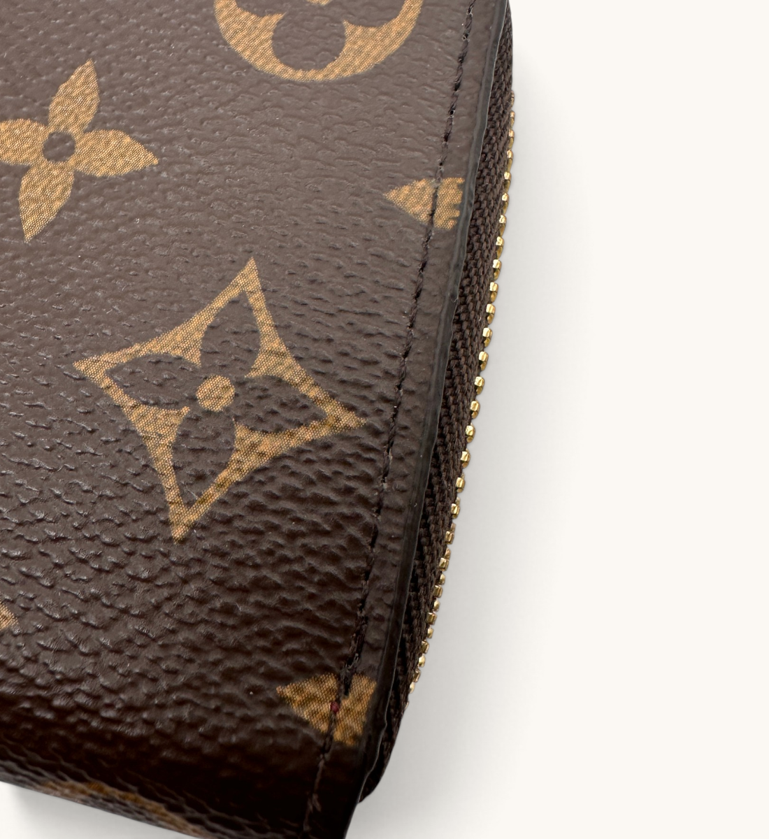 Clémence Wallet