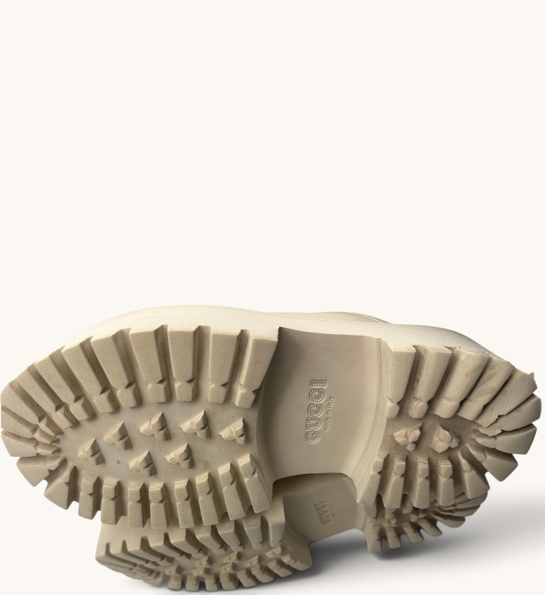 GG-Perforated Rubber Clogs