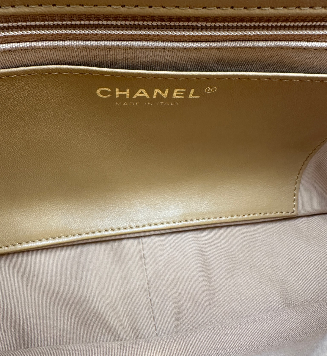 22S Large Funky Chain Flap