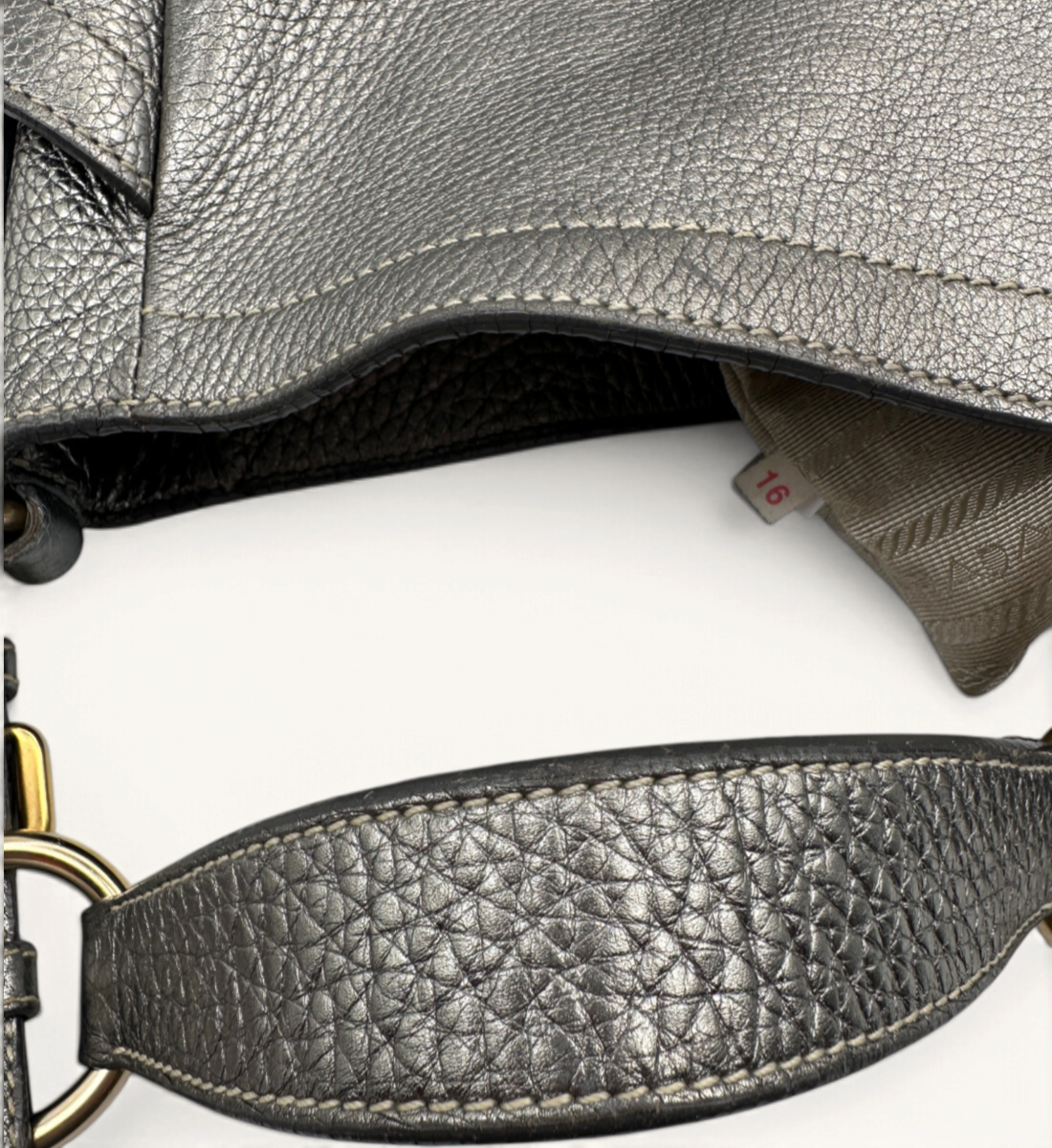 Vitello Daino Side Pocket Hobo Silver Handbag