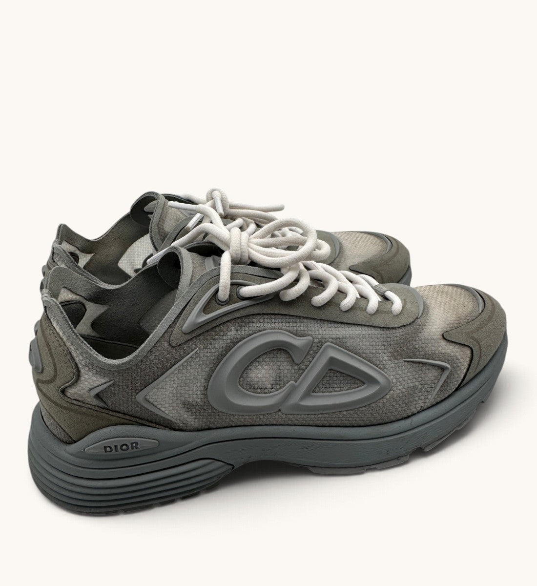 B30 Sneakers