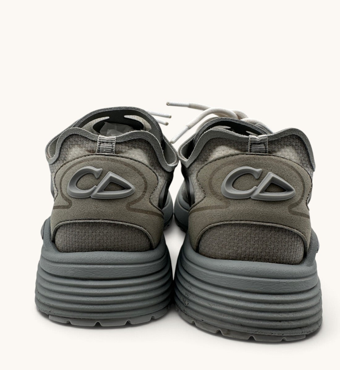 B30 Sneakers