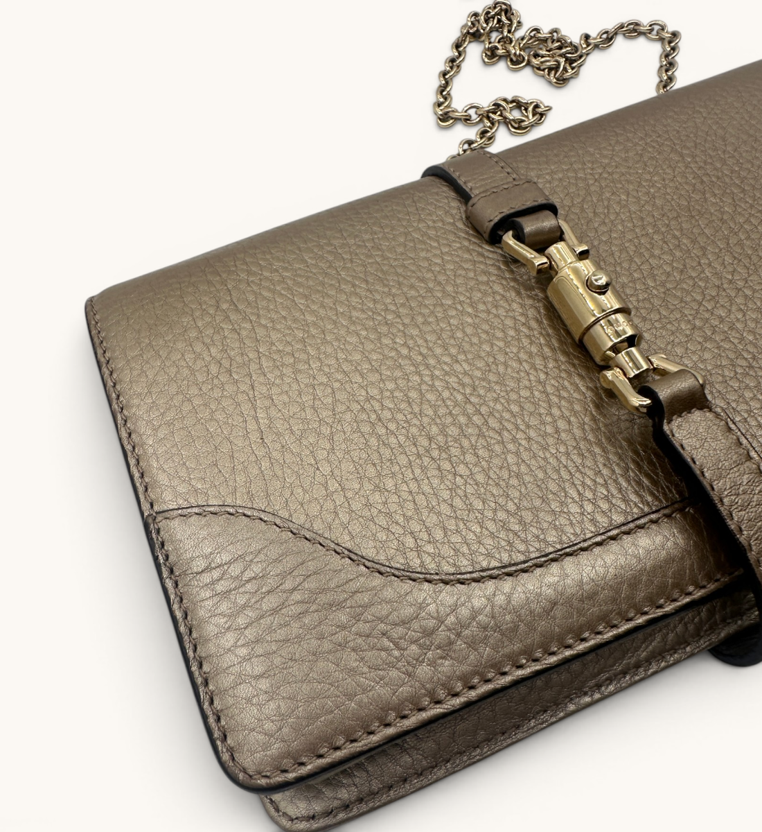 Gucci Broadway Piston Wallet On Chain