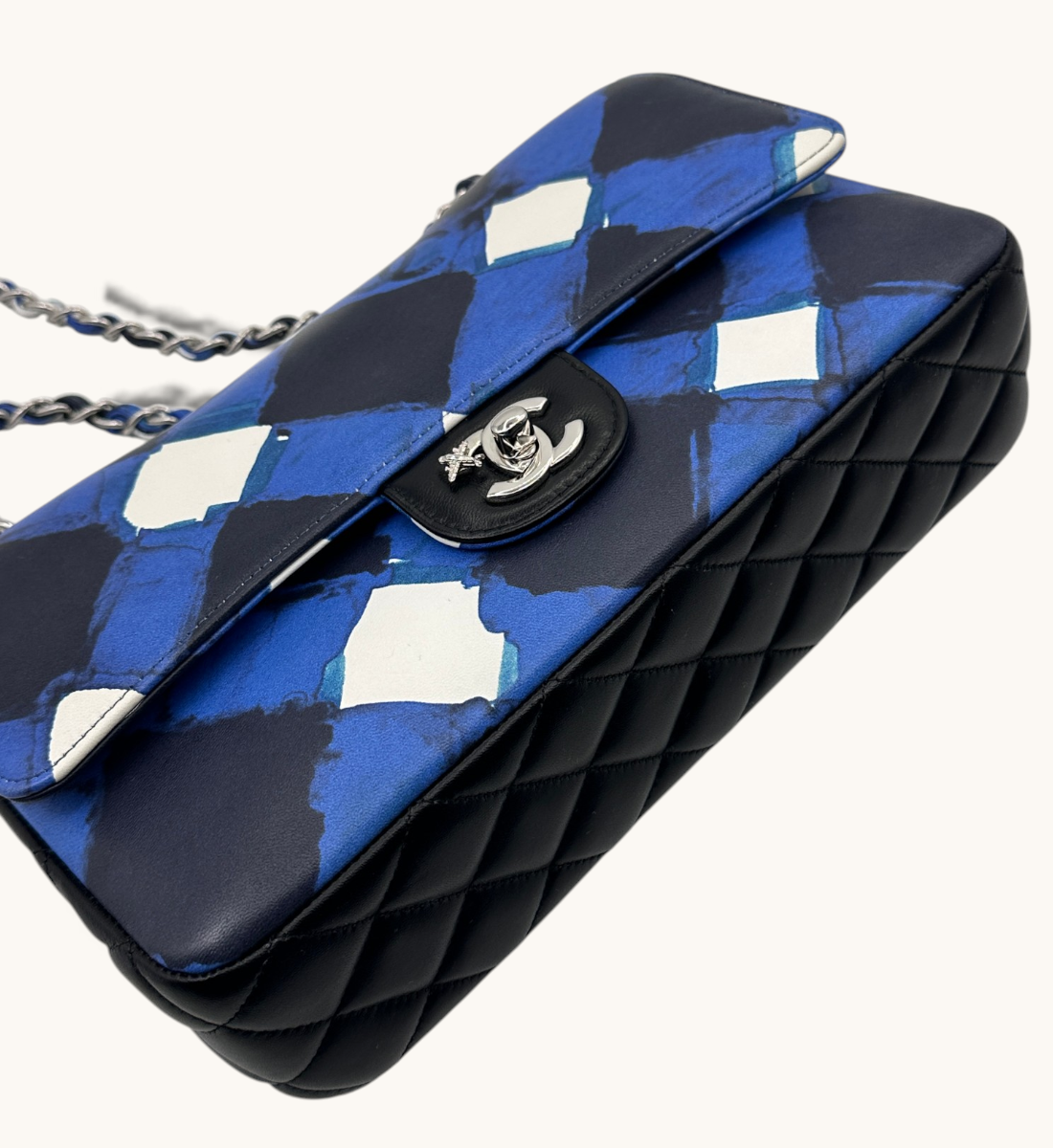 Timeless Classic Flap Medium Bag