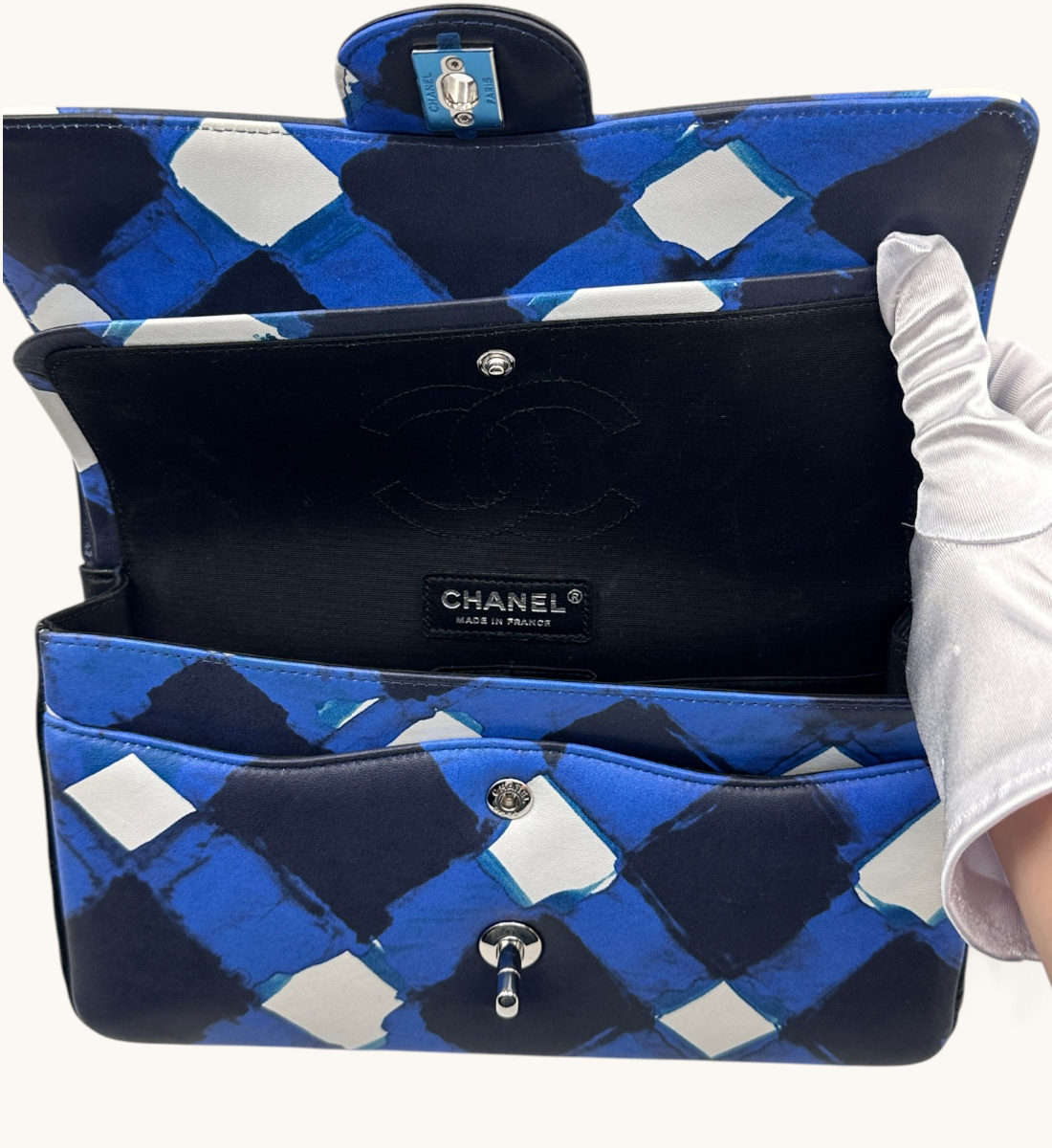 Timeless Classic Flap Medium Bag