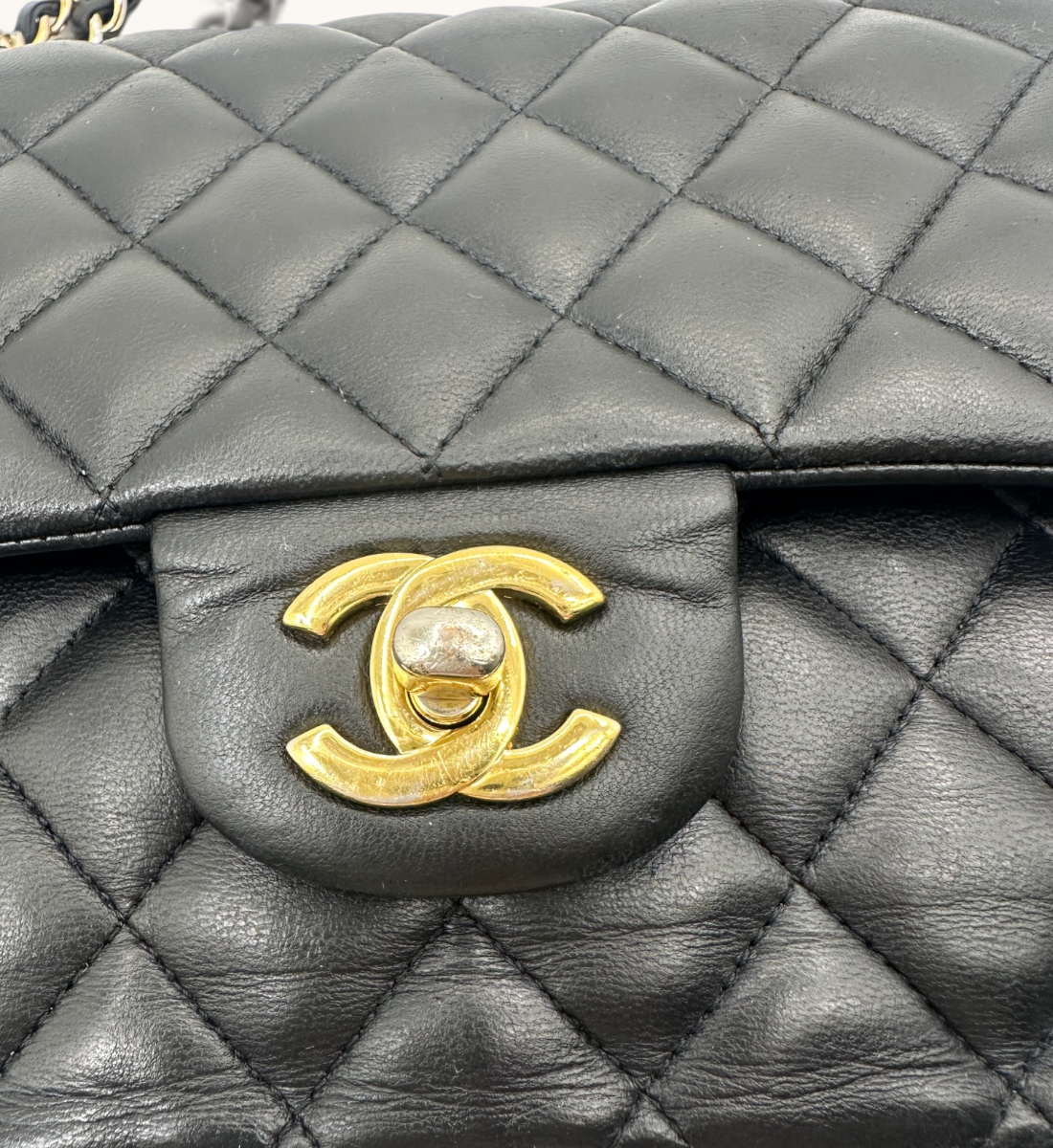 Medium Classic 11.12 Handbag