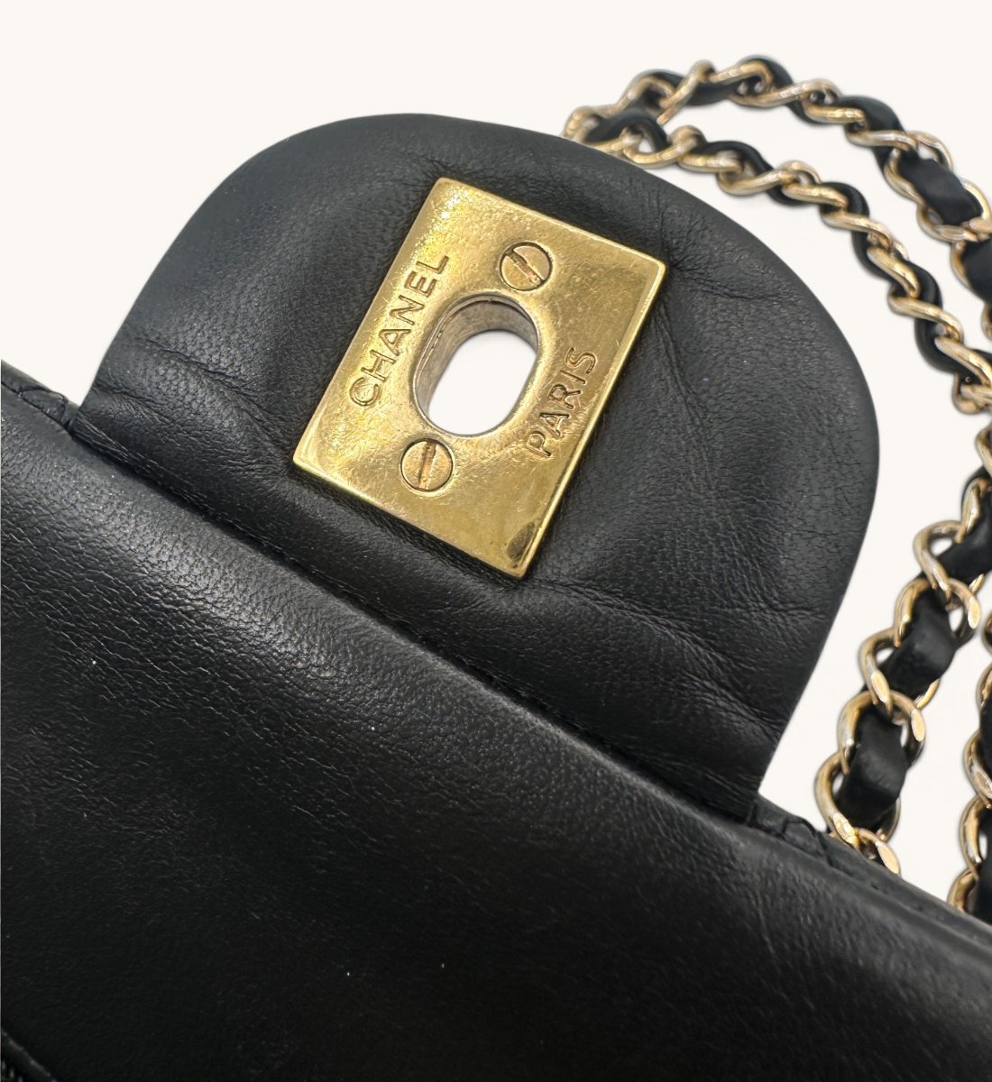 Medium Classic 11.12 Handbag