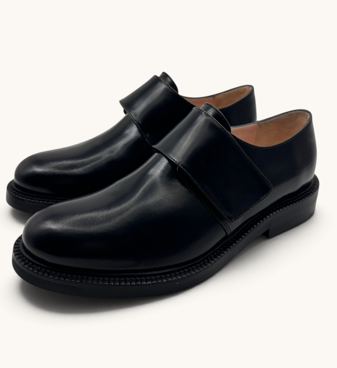 Introvert Shoes