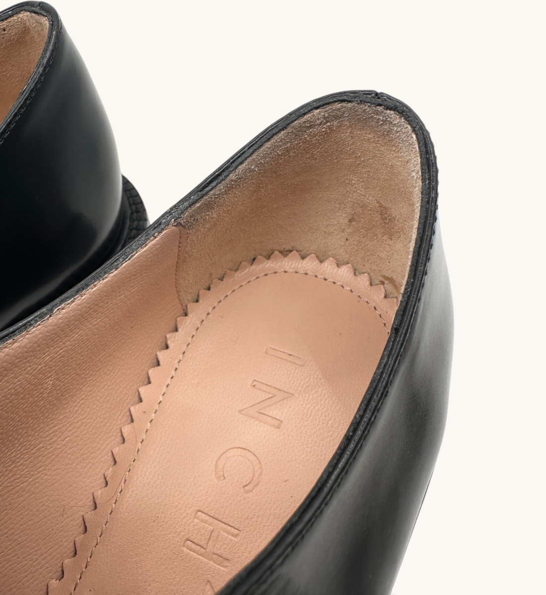 Introvert Shoes