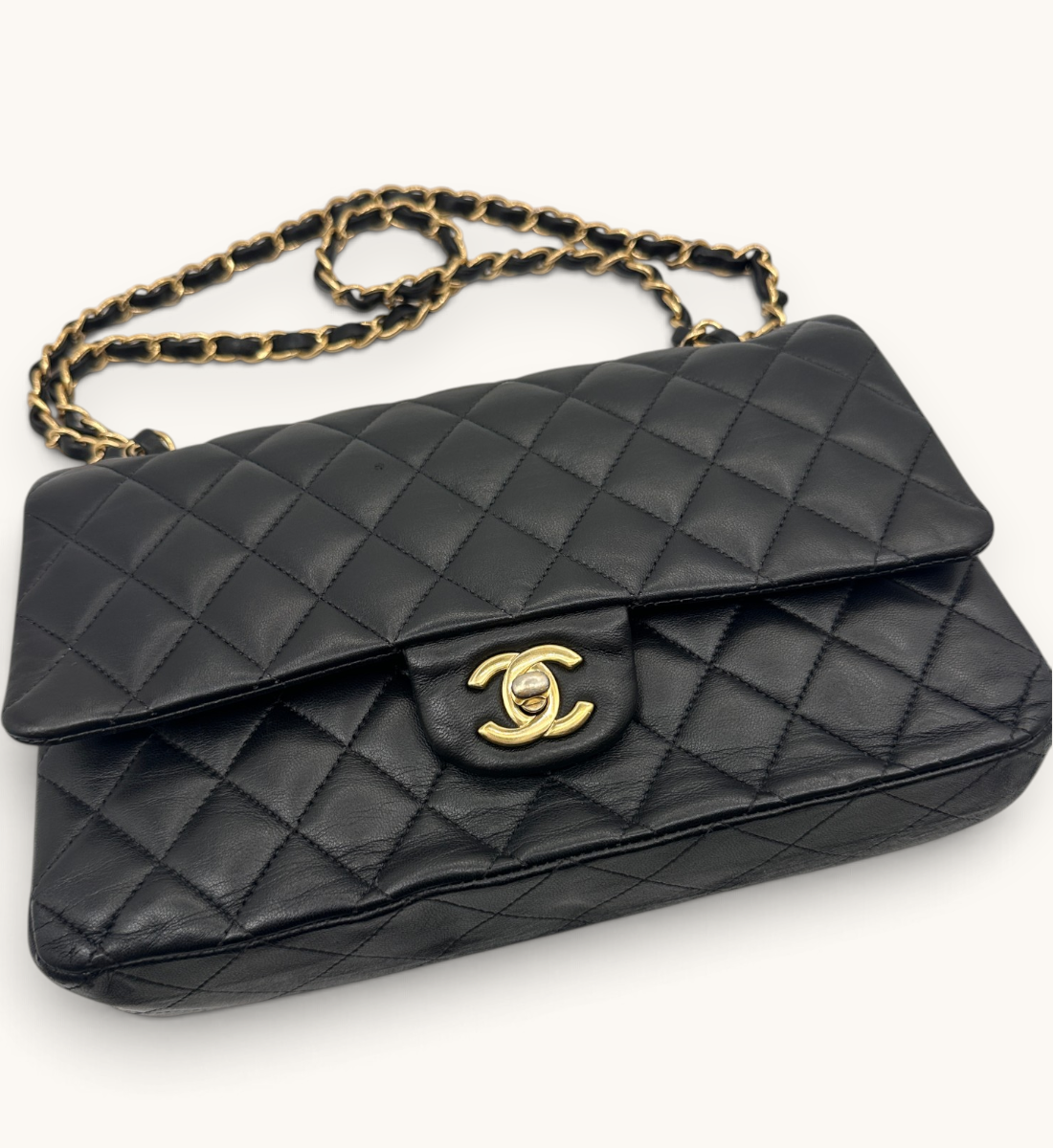 Classic Double Flap Medium