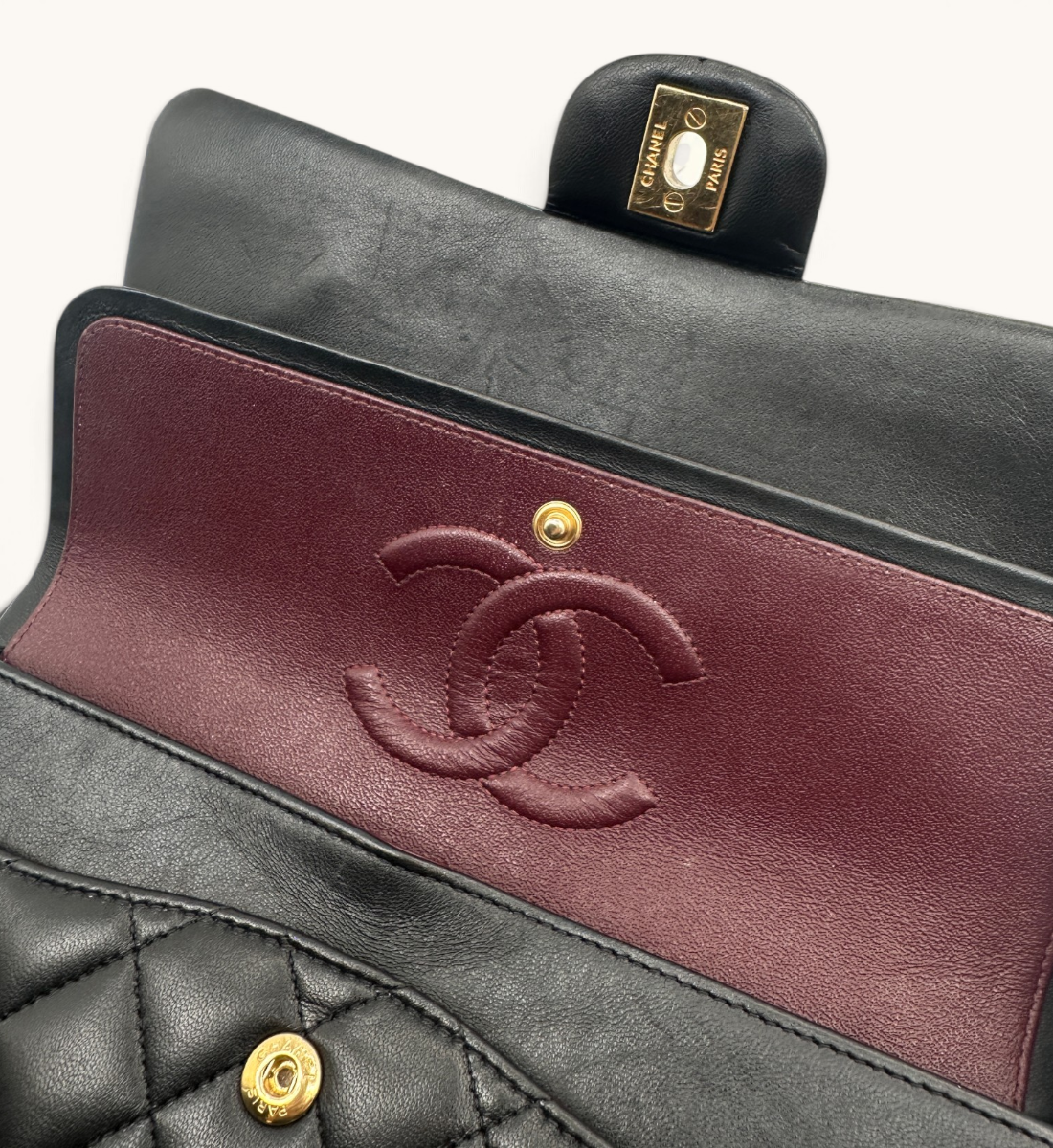 Classic Double Flap Medium