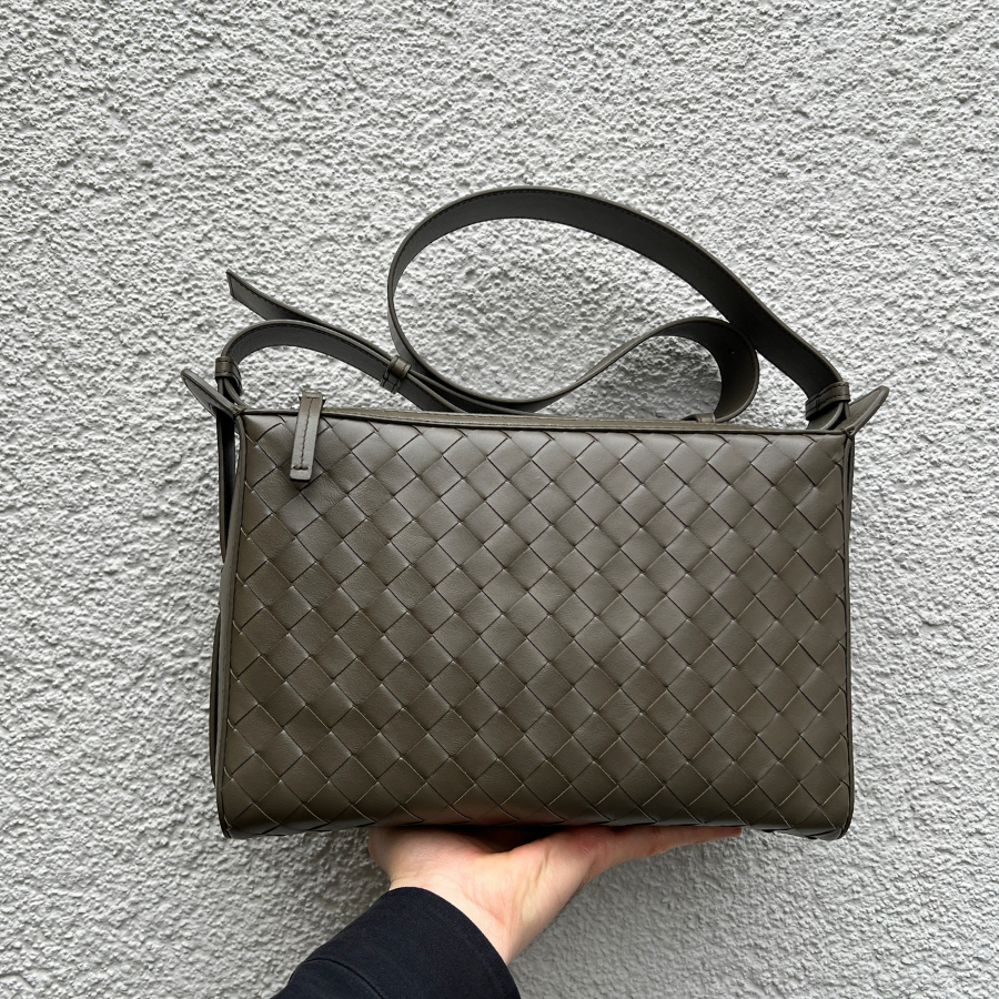Intrecciato Tribeca Top Handle Bag