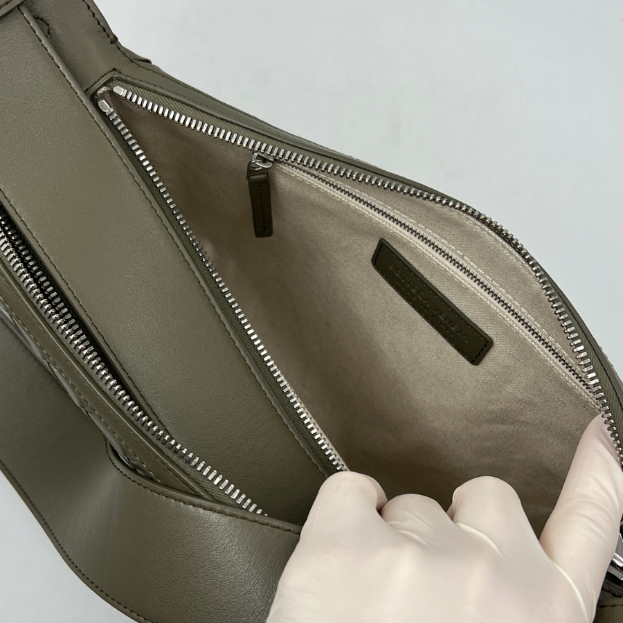 Intrecciato Tribeca Top Handle Bag