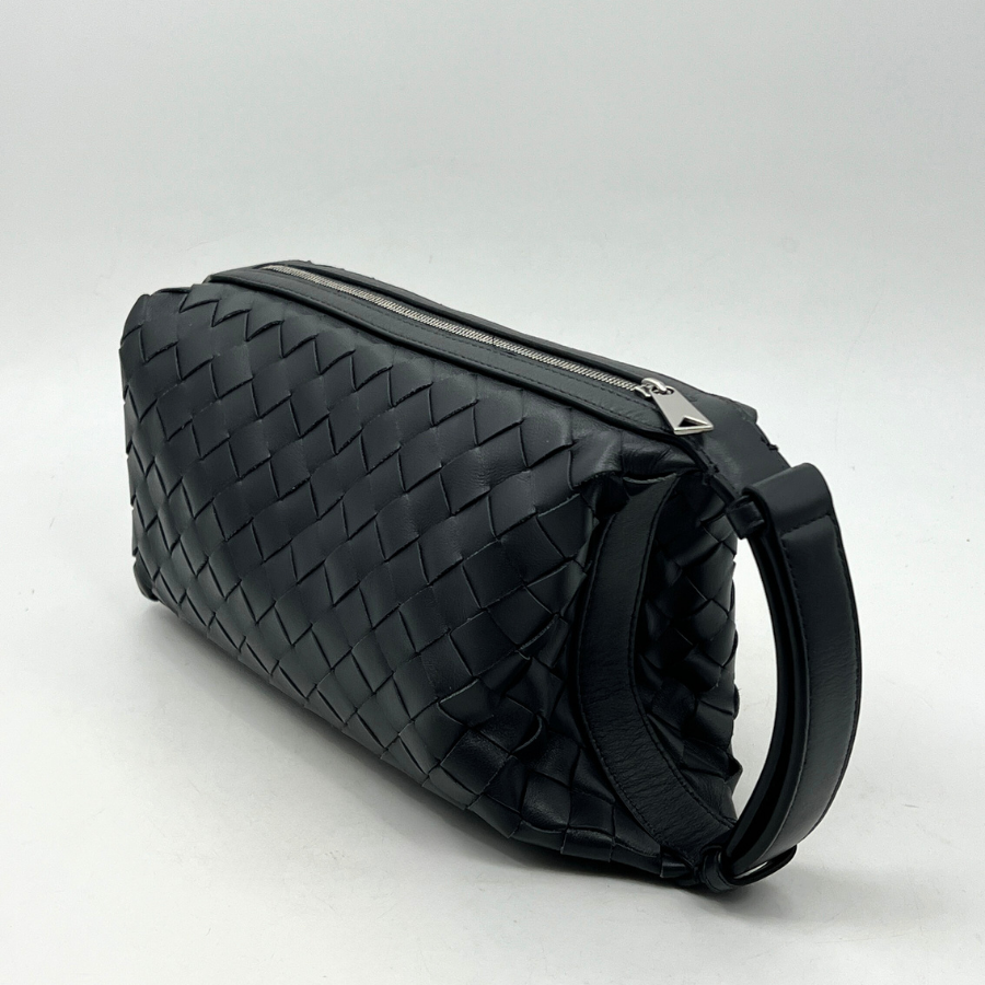 Intrecciato Vertical Wallace Pouch