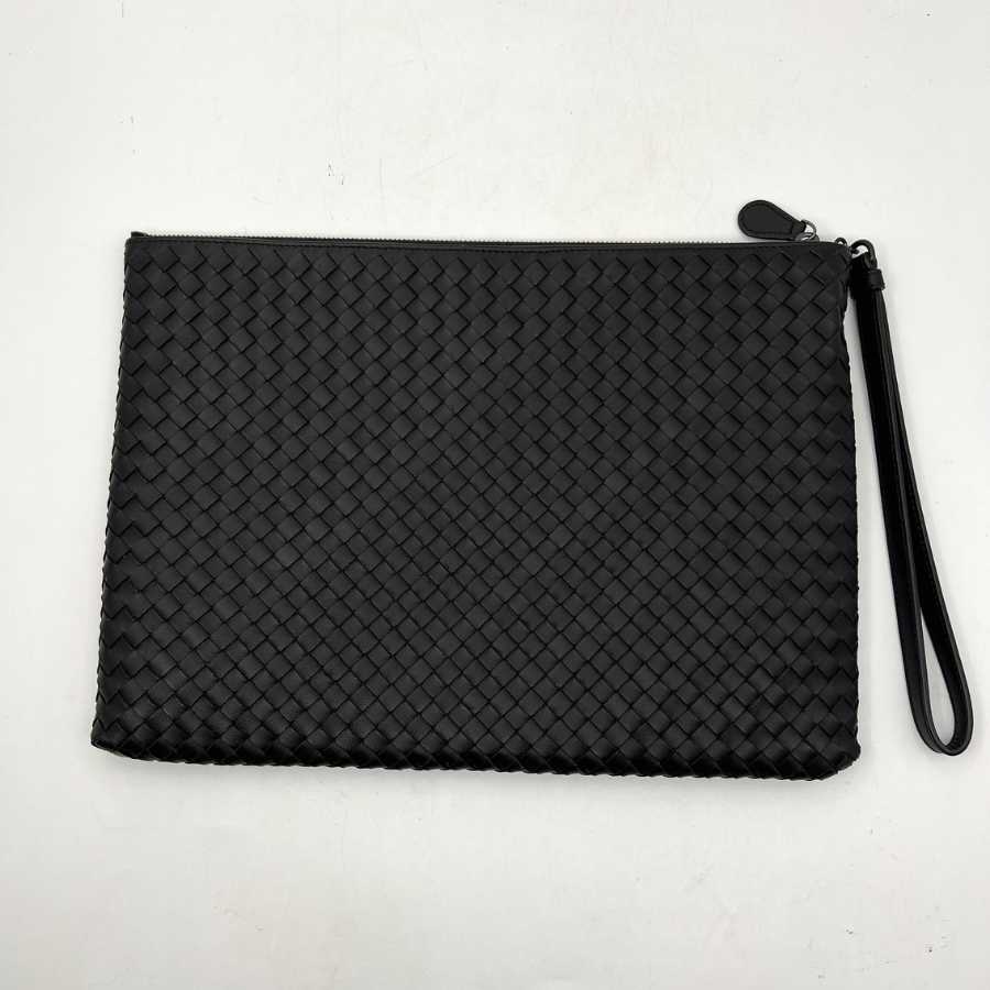 Intrecciato Nappa pouch with wristlet
