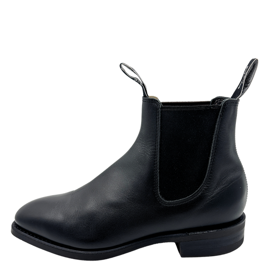 Leather Chelsea boots