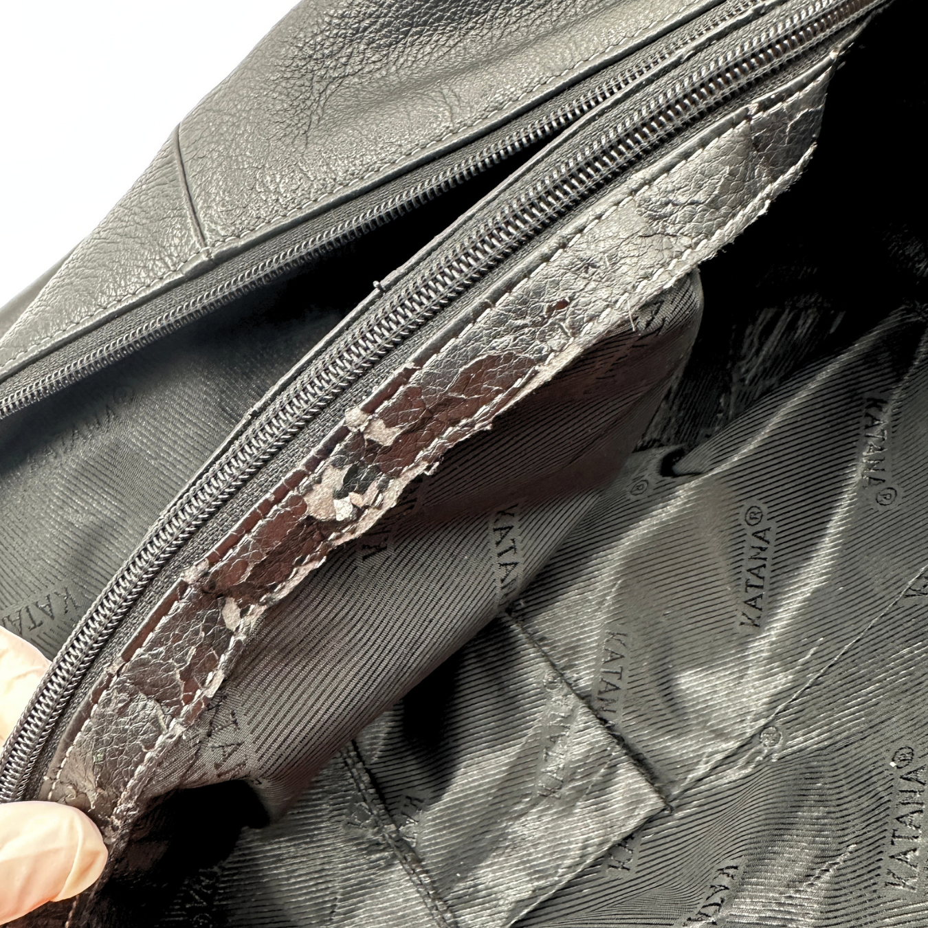 Weekender bag