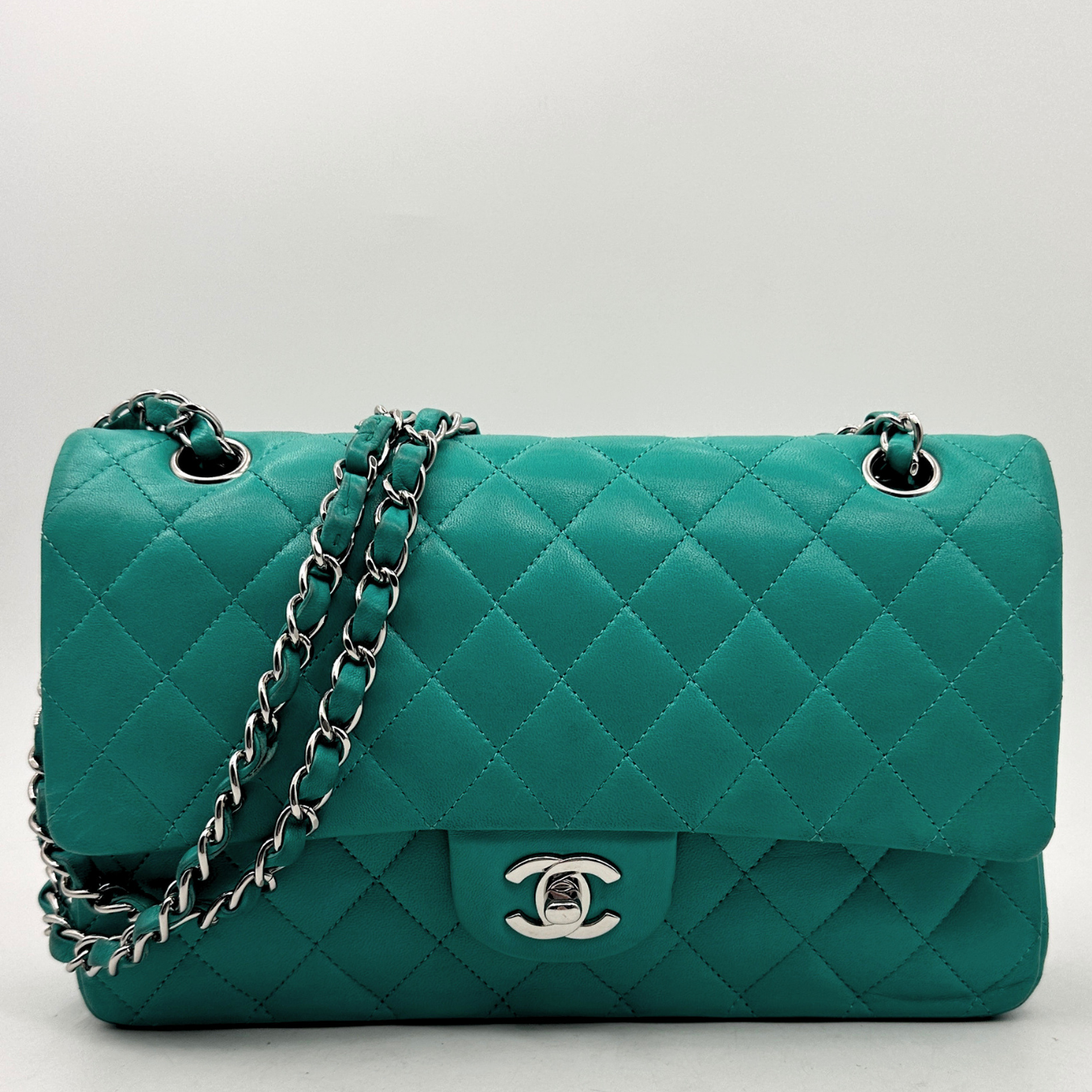 Timeless Classic Medium Double Flap Bag