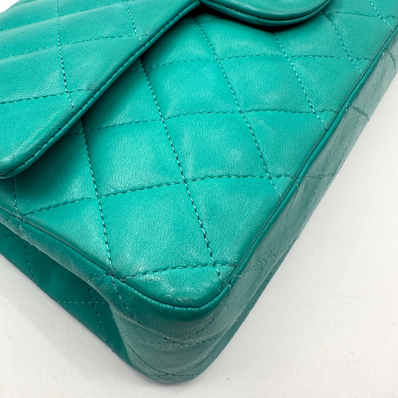 Timeless Classic Medium Double Flap Bag