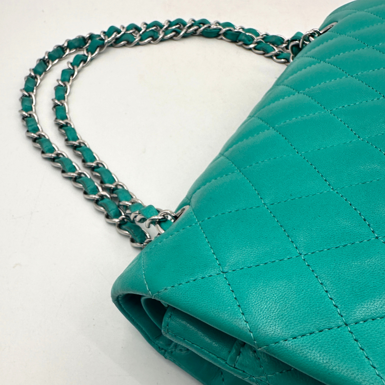 Timeless Classic Medium Double Flap Bag