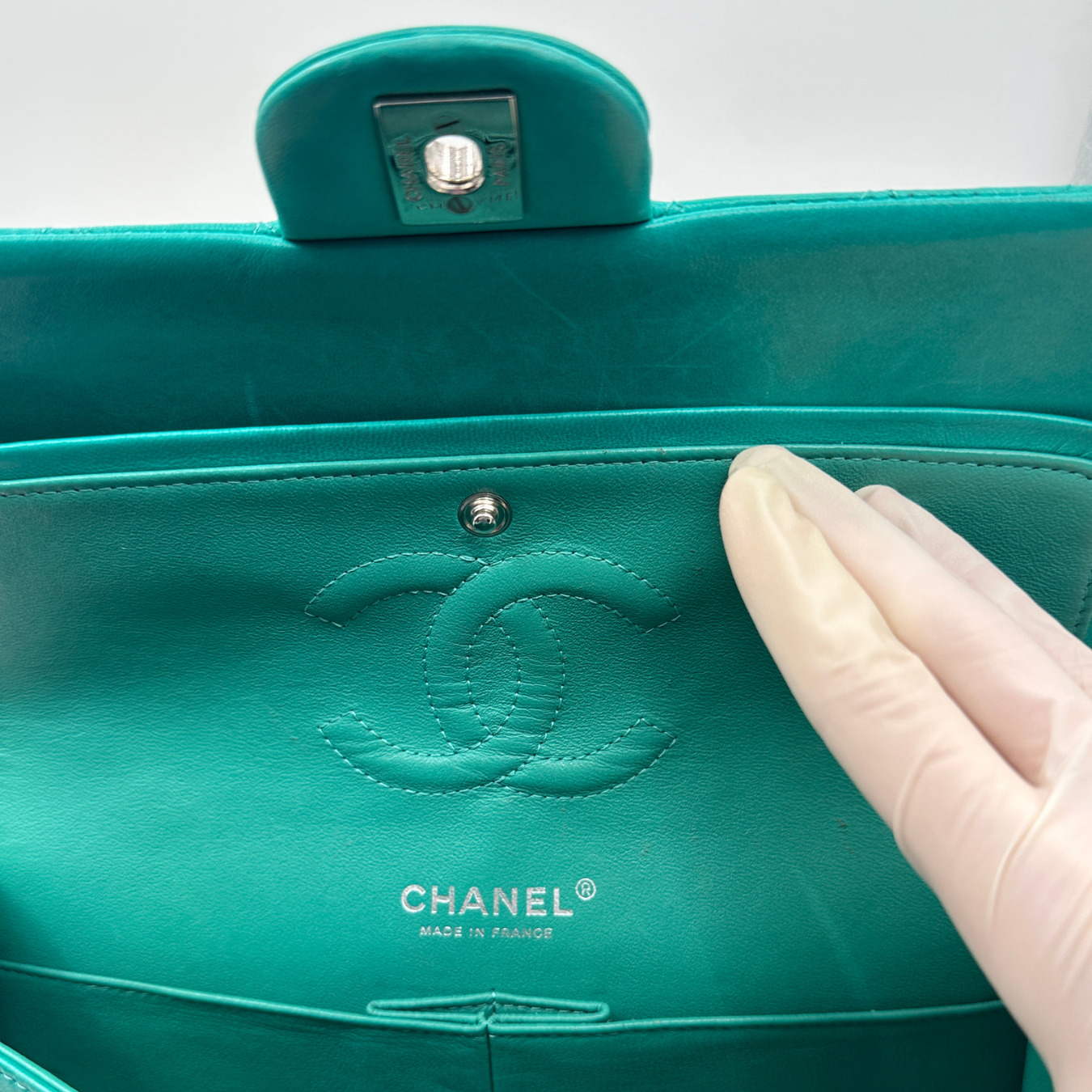 Timeless Classic Medium Double Flap Bag