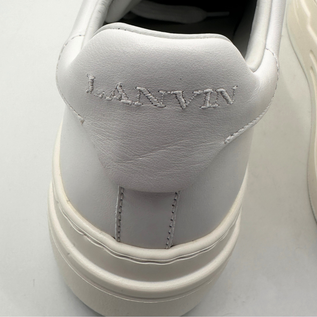 DDB0 Platform Sneakers