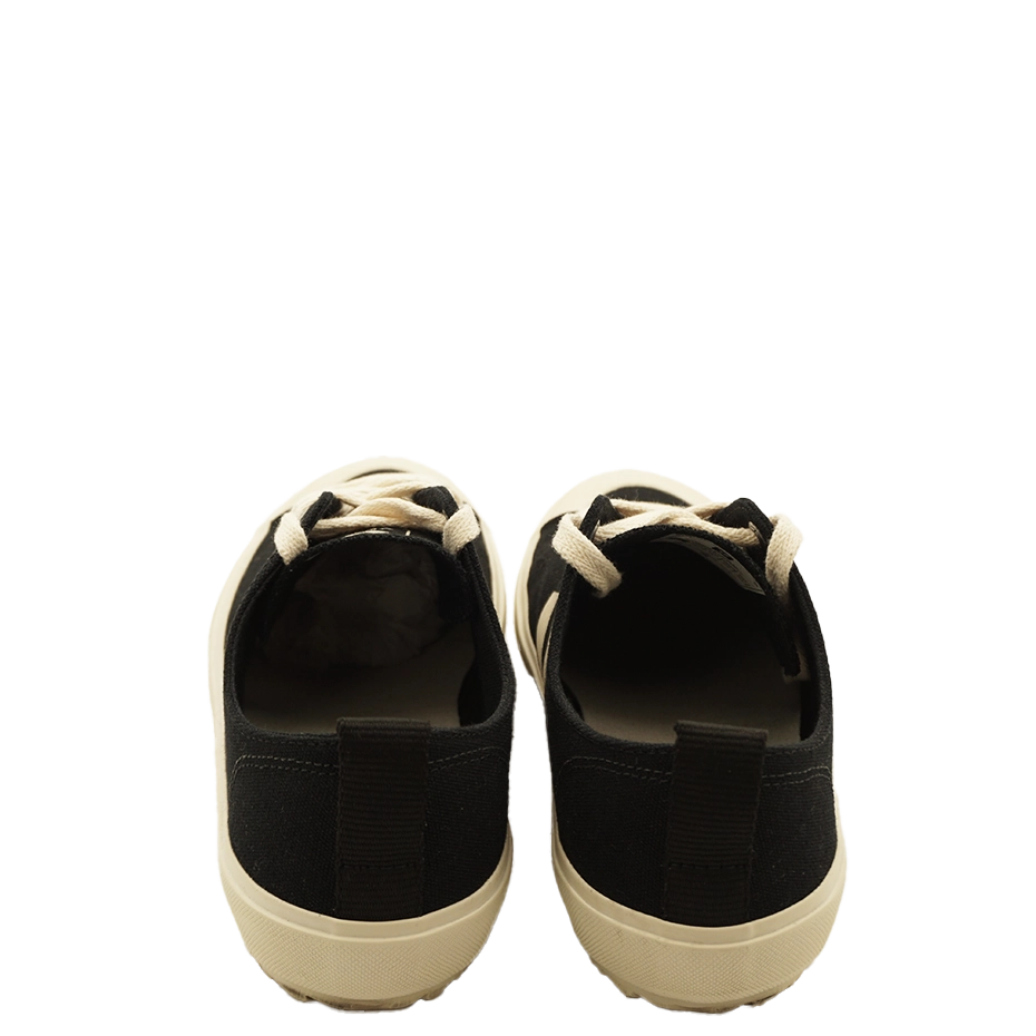 Nova Canvas Low Black Pierre