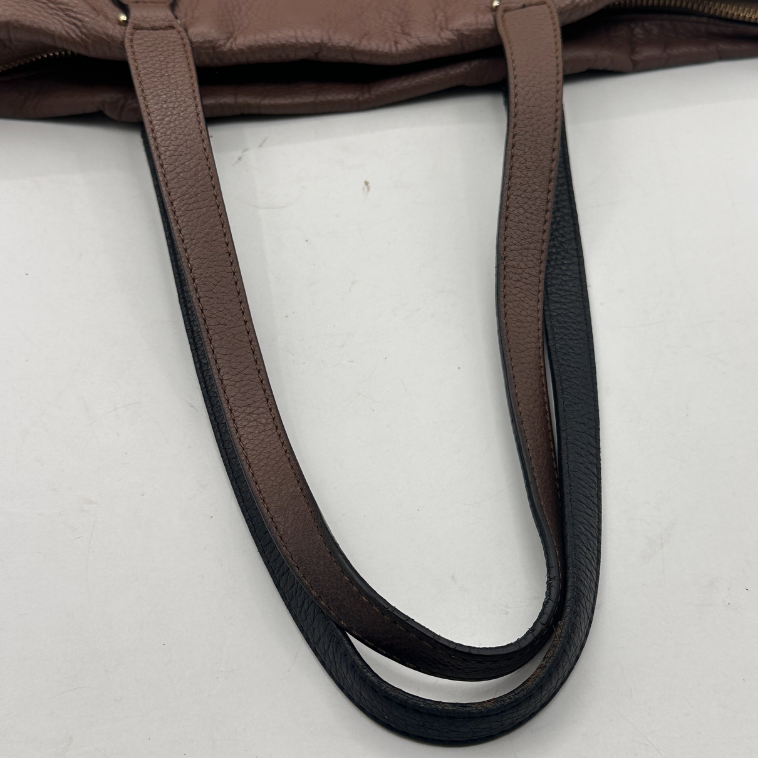 Iphigenie Shoulder Bag